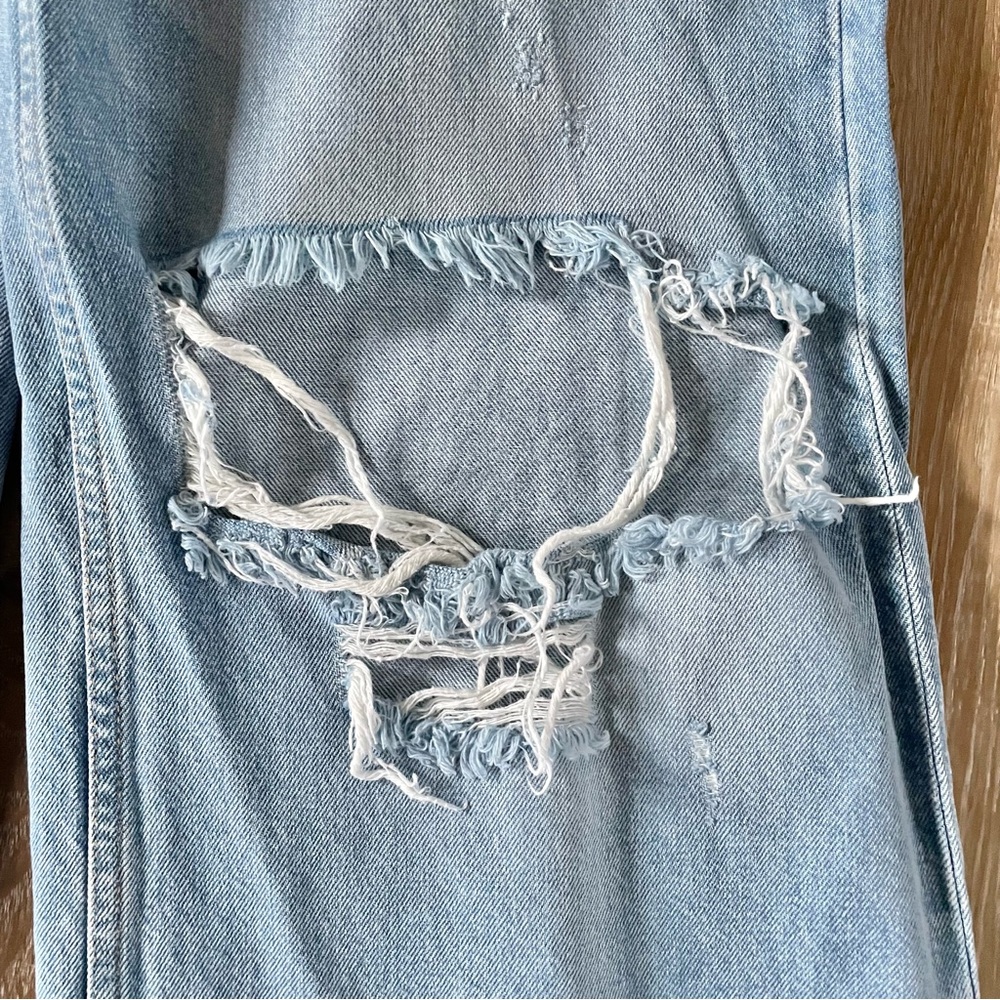 Urban Outfitters ๐บ BDG Baggy Skater Wide Leg Distressed Jeans - Picture 5 of 16
